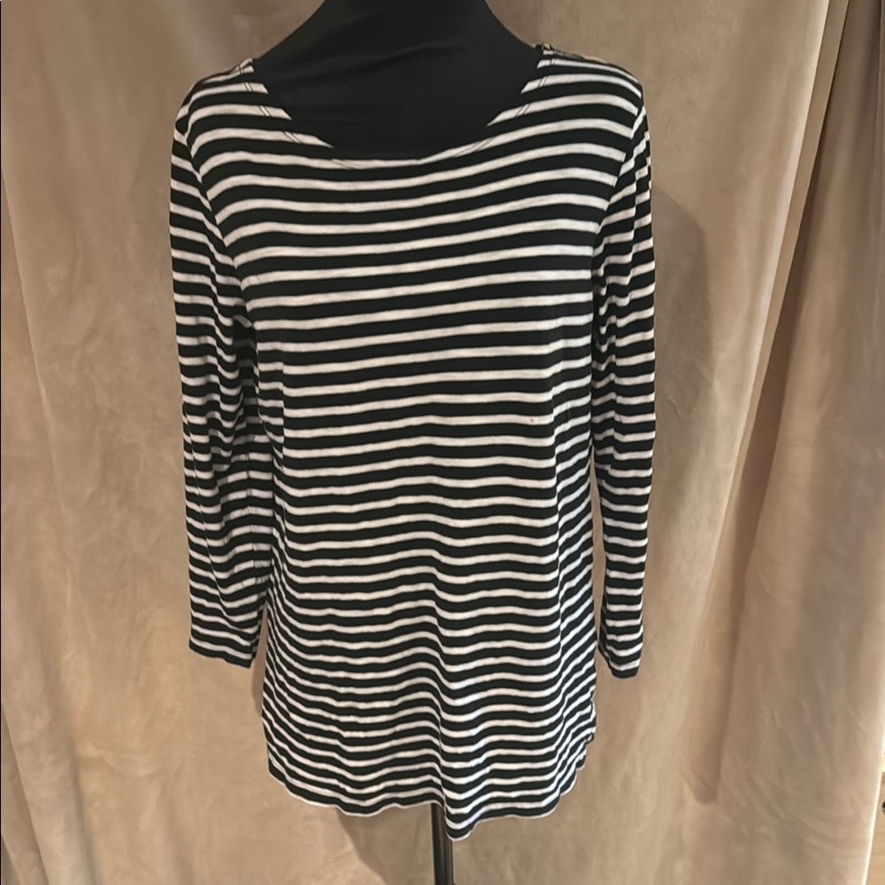 Old Navy Black and White 3/4 Sleeve Tunic